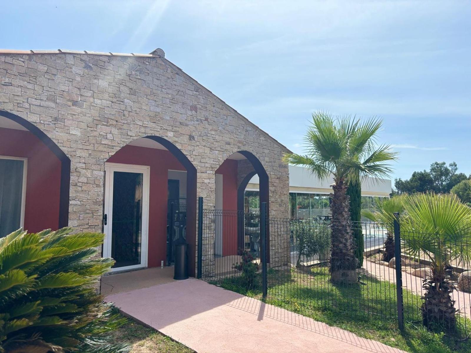 Residence Hoteliere Les Hameaux De Saint Cyprien 25 M2 Леччі Екстер'єр фото