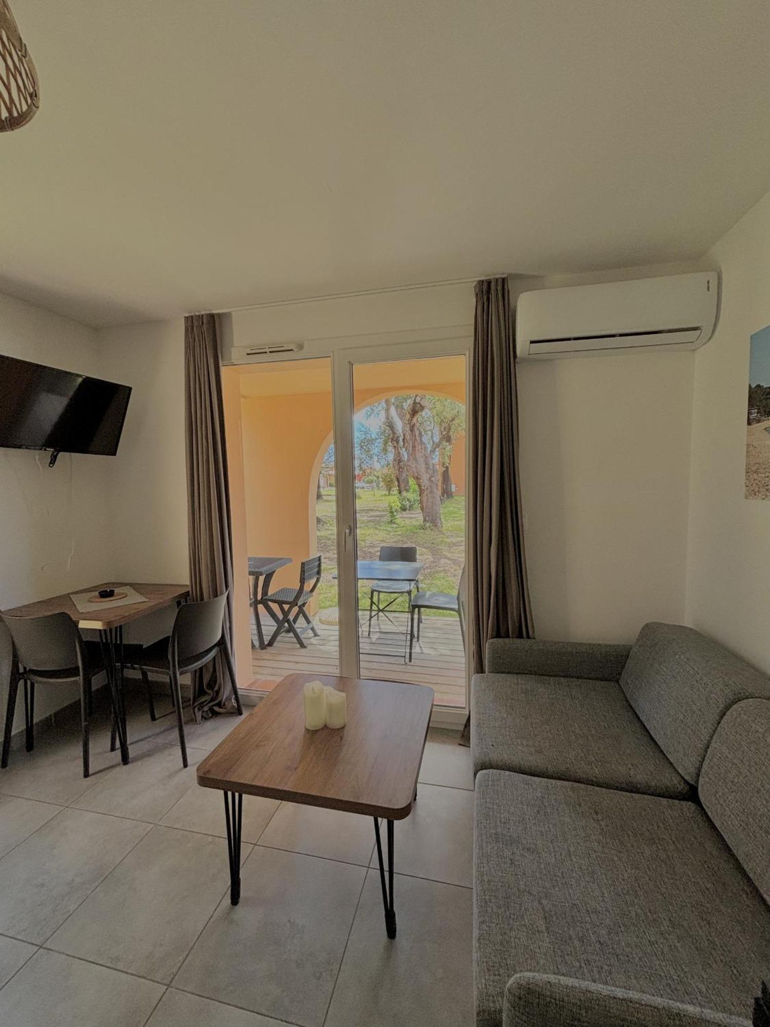 Residence Hoteliere Les Hameaux De Saint Cyprien 25 M2 Леччі Екстер'єр фото